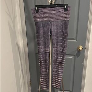 Niyama Sol Purple tones in excellent condition.